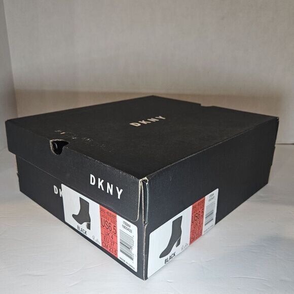 DKNY Ladies' Stretch Cavale Heeled Boot / Color Black/‎ Size 6.5 / New - Picture 12 of 15